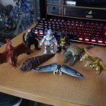 godzilla-3-inch-figures-1024x768